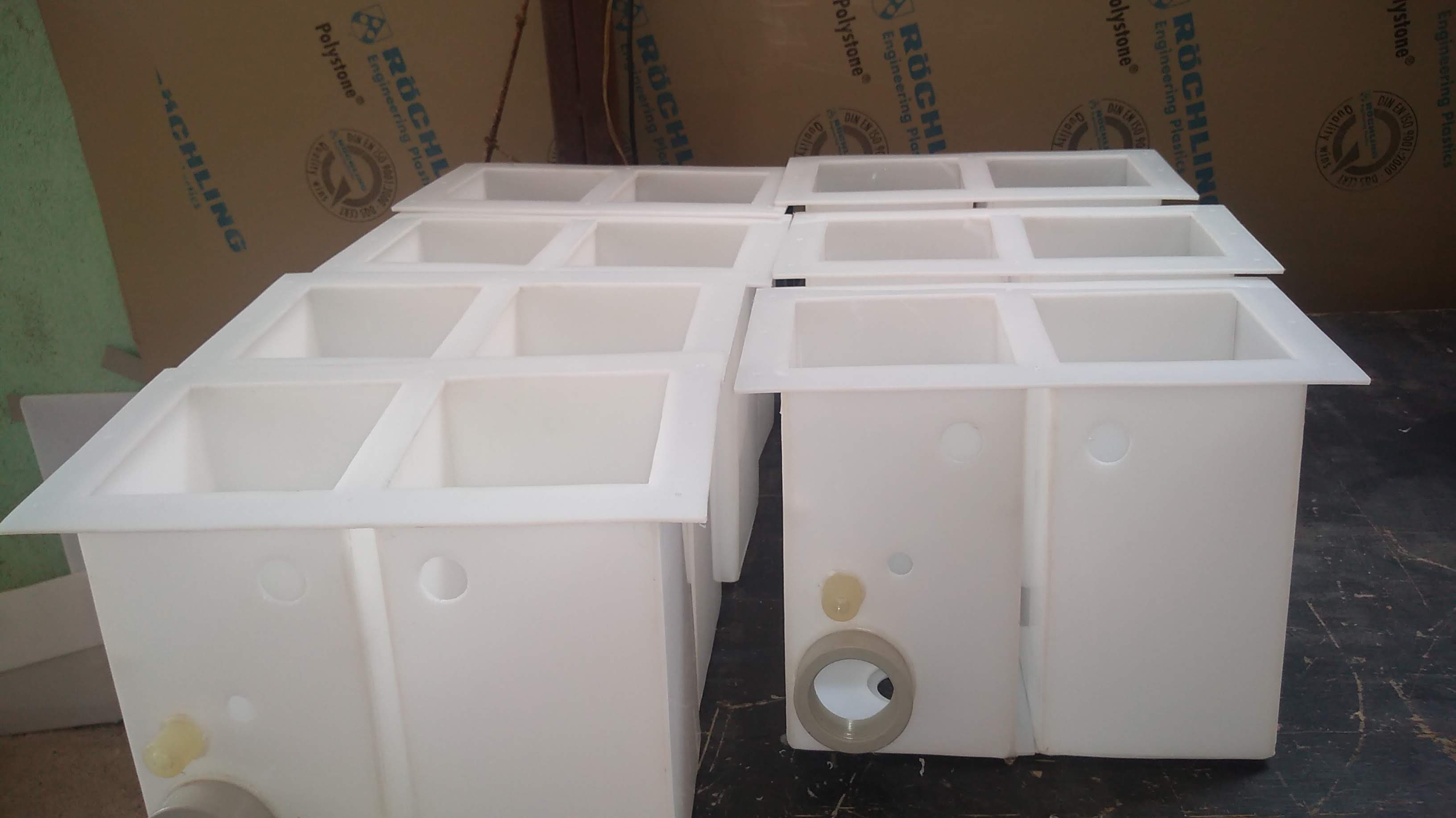 Tanque para laboratório em polipropileno
